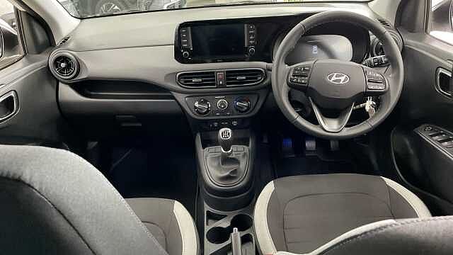 Hyundai I10 1.0 [63] Advance 5dr Auto [Nav] Special Solid Paint - Atlas White