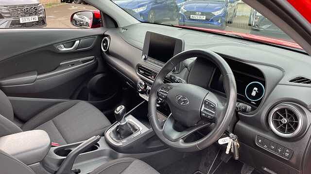 Hyundai KONA 1.0 TGDi 48V MHEV SE Connect 5dr Red