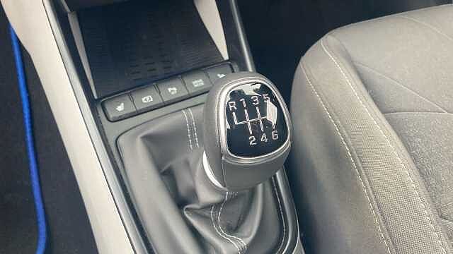 Hyundai BAYON 1.0 TGDi 48V MHEV Ultimate 5dr Blue