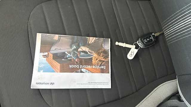 Hyundai i10 1.0 MPi SE Connect 5dr