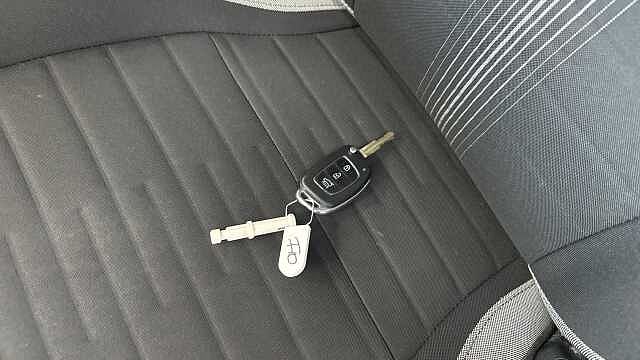 Hyundai i10 1.0 MPi SE Connect 5dr