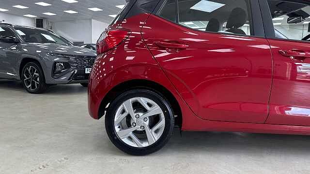 Hyundai i10 1.0 MPi SE Connect 5dr