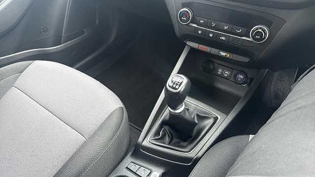 Hyundai i20 1.2 MPi Premium Nav 5dr