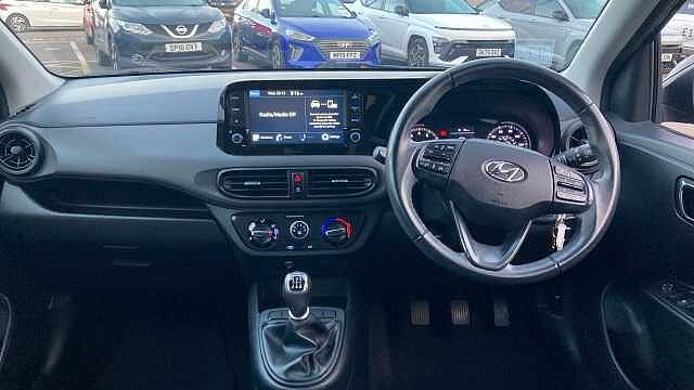 Hyundai i10 1.0 MPi SE Connect 5dr