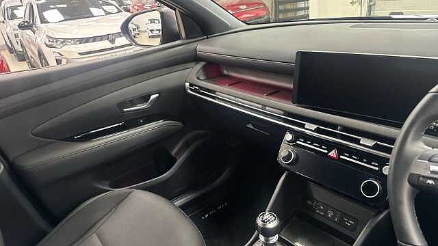 Hyundai TUCSON 1.6T 150 Black Line 5dr