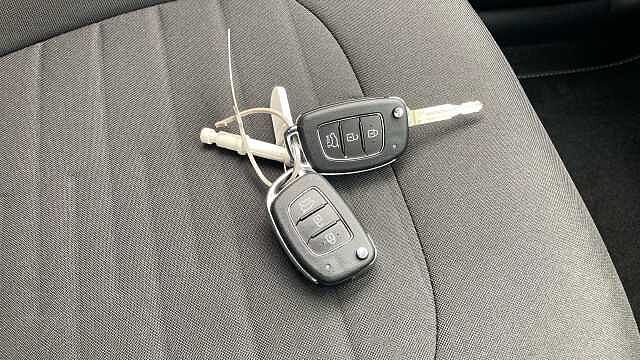 Hyundai i10 1.0 [63] Advance 5dr Auto [Nav]