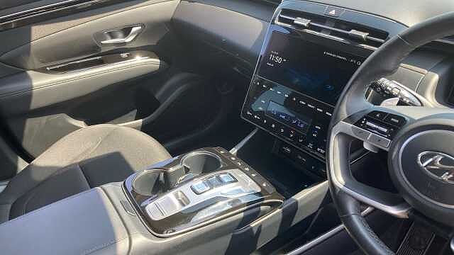 Hyundai TUCSON 1.6 TGDi Plug-in Hybrid Premium 5dr 4WD Auto