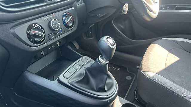 Hyundai i10 1.0 [63] Advance 5dr [Nav]