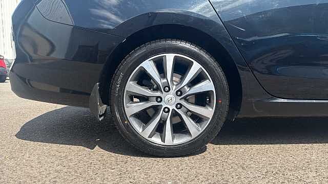Hyundai i30 1.4T GDI Premium 5dr