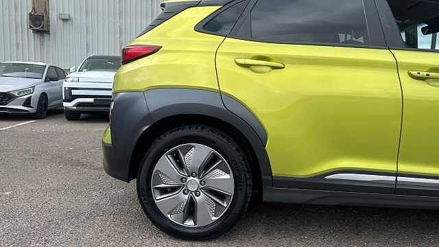 Hyundai KONA 150kW Premium SE 64kWh 5dr Auto