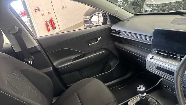 Hyundai KONA 1.6T 138 Advance 5dr