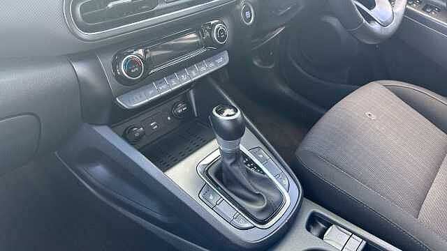 Hyundai KONA 1.6 GDi Hybrid Premium 5dr DCT