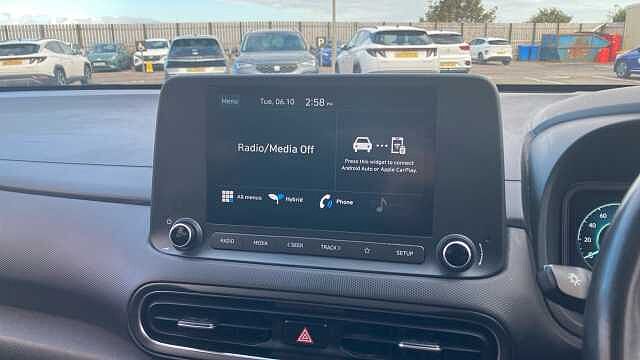 Hyundai KONA 1.6 GDi Hybrid SE Connect 5dr DCT Red