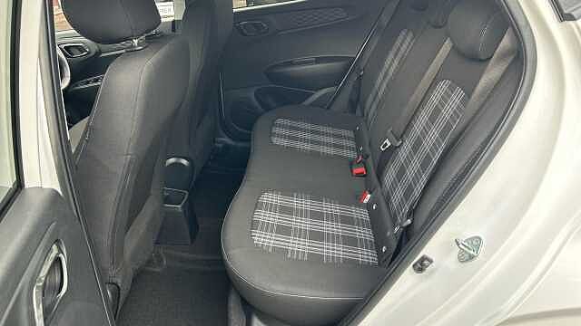 Hyundai I10 1.2 [79] Premium 5dr Auto [Nav] Petrol Hatchback White