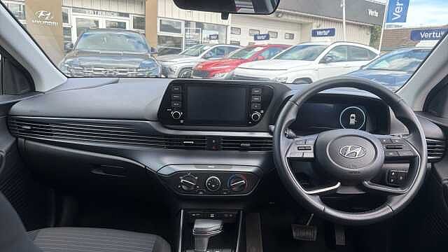 Hyundai I20 1.0T GDi 48V MHD SE Connect 5dr DCT Petrol Hatchback Black