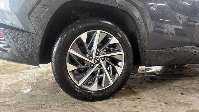 Hyundai TUCSON 1.6 TGDi Premium 5dr 2WD Petrol Estate Grey