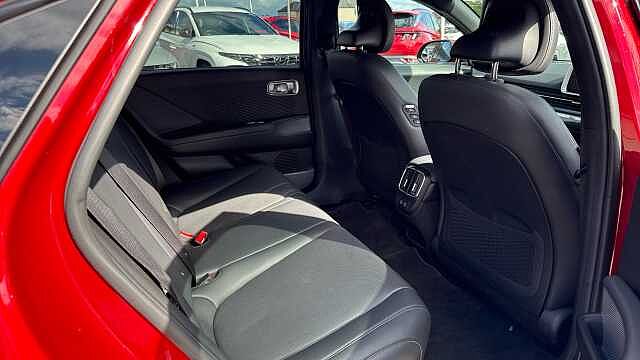 Hyundai IONIQ 6 168kW Ultimate 77kWh 4dr Auto Electric Saloon Red