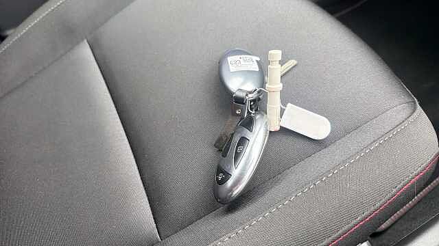 Hyundai KONA 1.6 Hybrid 129 N Line 5dr DCT Hybrid Hatchback White