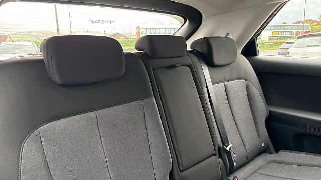 Hyundai IONIQ 5 125kW Advance 63 kWh 5dr Auto Electric Hatchback