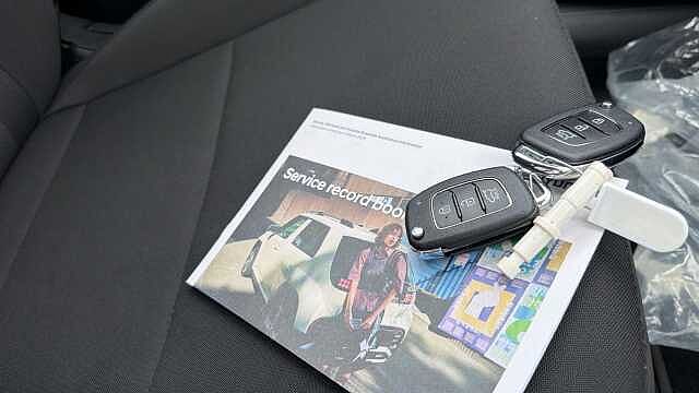 Hyundai I20 1.0T GDi Advance [Nav] 5dr Petrol Hatchback Black