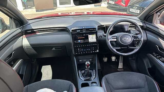 Hyundai TUCSON 1.6 TGDi N Line S 5dr 2WD Petrol Estate Red