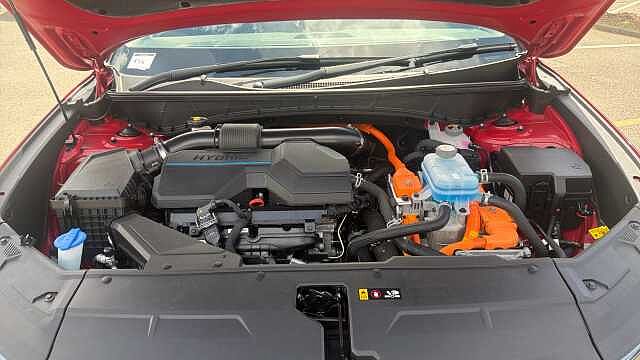 Hyundai TUCSON 1.6 TGDi Plug-in Hybrid Ultimate 5dr 4WD Auto Estate Red