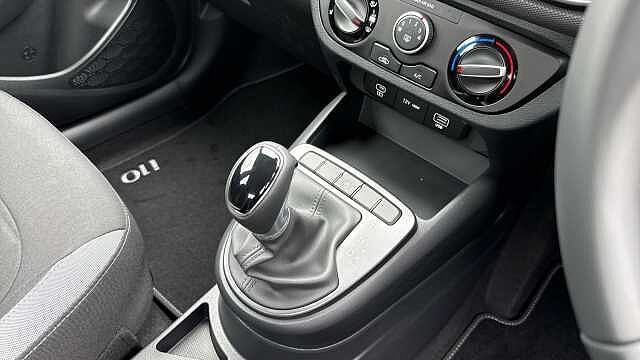 Hyundai i10 1.0 [63] Advance 5dr Auto [Nav] Petrol Hatchback