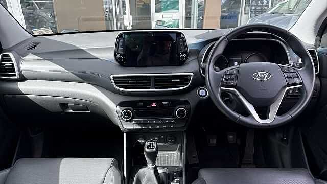 Hyundai TUCSON 1.6 GDi Premium 5dr 2WD Petrol Estate Grey