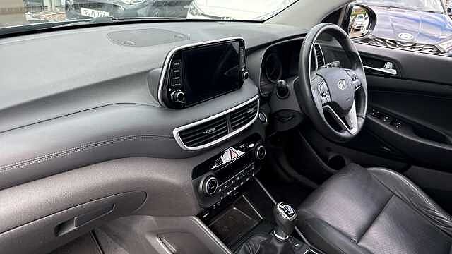 Hyundai TUCSON 1.6 GDi Premium 5dr 2WD Petrol Estate Grey