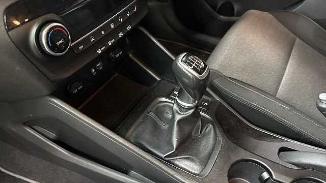 Hyundai TUCSON 1.6 GDi SE Nav 5dr 2WD Petrol Estate Silver
