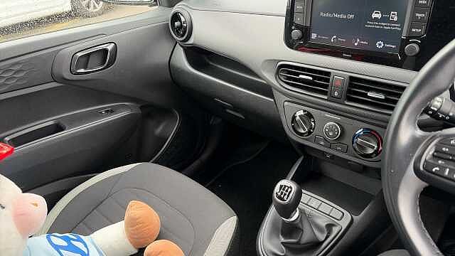 Hyundai i10 1.0 MPi SE Connect 5dr Petrol Hatchback