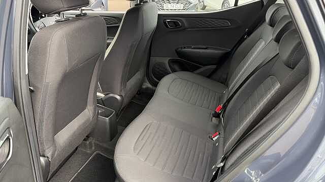 Hyundai i10 1.0 MPi SE Connect 5dr Petrol Hatchback