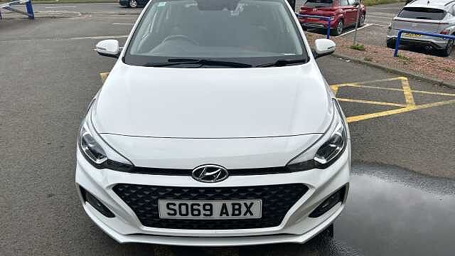 Hyundai i20 1.2 MPi SE 5dr Petrol Hatchback