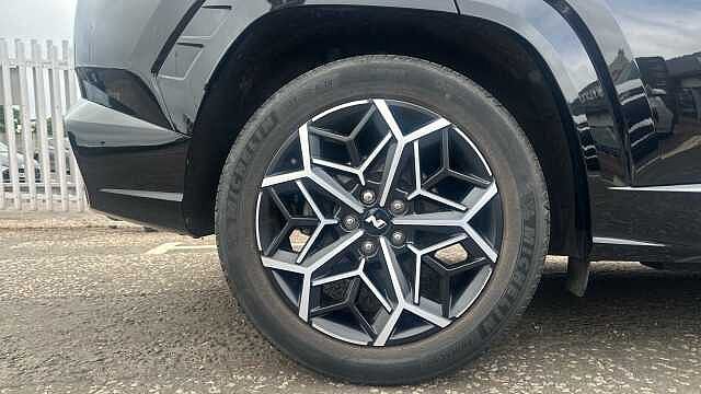 Hyundai TUCSON 1.6 TGDi Hybrid 230 N Line S 5dr 2WD Auto Hybrid Estate Black