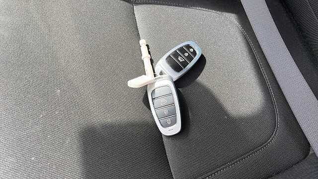 Hyundai TUCSON 1.6 TGDi Hybrid 230 Premium 5dr 2WD Auto Hybrid Estate