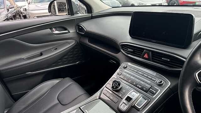 Hyundai SANTA FE 1.6 TGDi Plug-in Hybrid Premium 5dr 4WD Auto Estate
