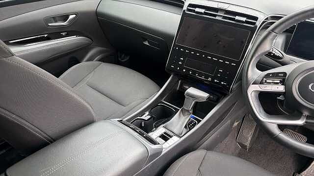 Hyundai TUCSON 1.6 TGDi 48V MHD Premium 5dr 2WD DCT Petrol Estate