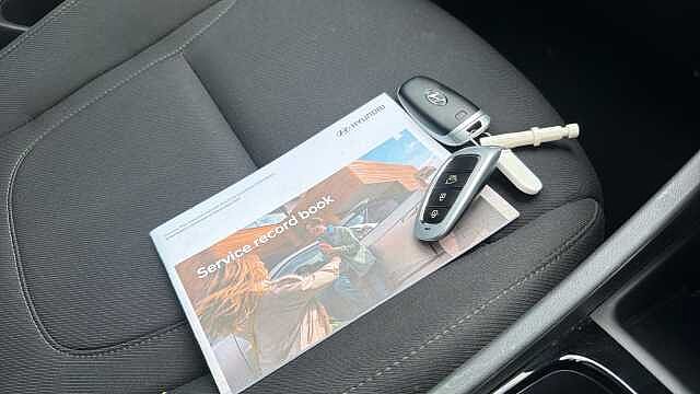 Hyundai TUCSON 1.6 TGDi 48V MHD Premium 5dr 2WD DCT Petrol Estate