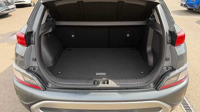 Hyundai KONA 1.6 GDi Hybrid Premium 5dr DCT Hybrid Hatchback Grey