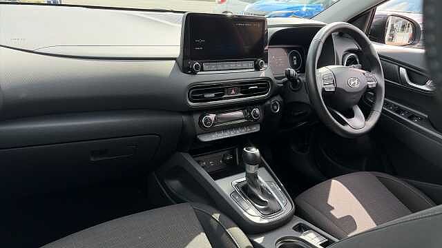 Hyundai KONA 1.6 GDi Hybrid Premium 5dr DCT Hybrid Hatchback Grey