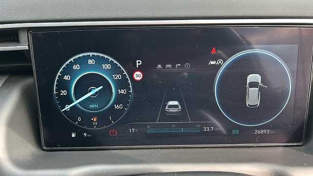 Hyundai TUCSON 1.6 TGDi 48V MHD SE Connect 5dr 2WD DCT Petrol Estate White