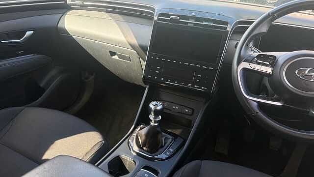 Hyundai TUCSON 1.6 TGDi SE Connect 5dr 2WD Petrol Estate Red