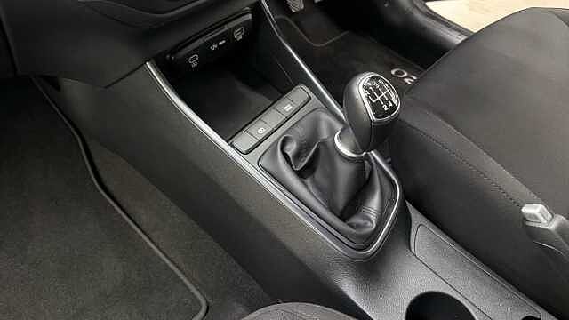 Hyundai I20 1.0T GDi Advance [Nav] 5dr Petrol Hatchback Black