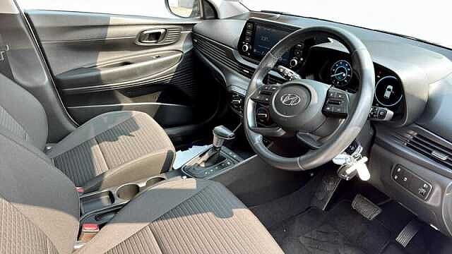 Hyundai I20 1.0 T-GDI MHEV SE CONNECT DCT EURO 6 (S/S) 5DR White