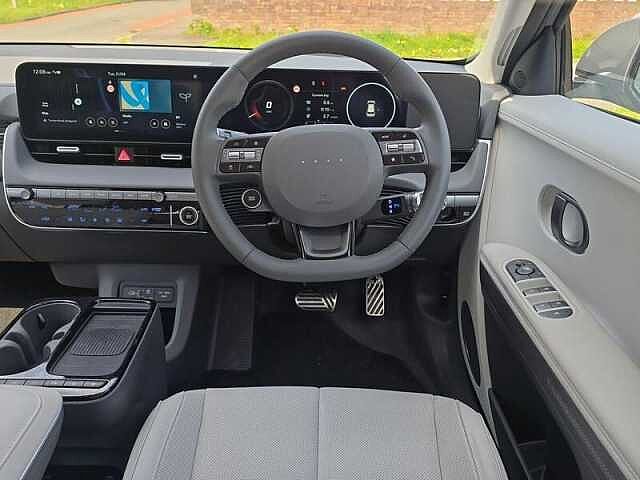 Hyundai IONIQ 5 84kWh Ultimate Hatchback 5dr Electric Auto AWD (325 ps) Grey