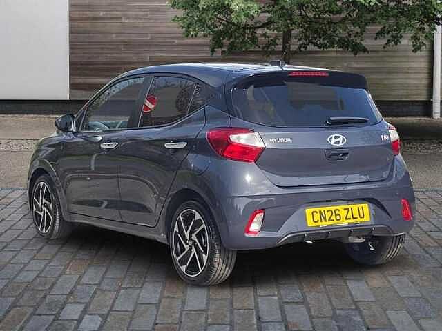 Hyundai i10 1.2 Premium Hatchback 5dr Petrol Auto Euro 6 (s/s) (79 ps)