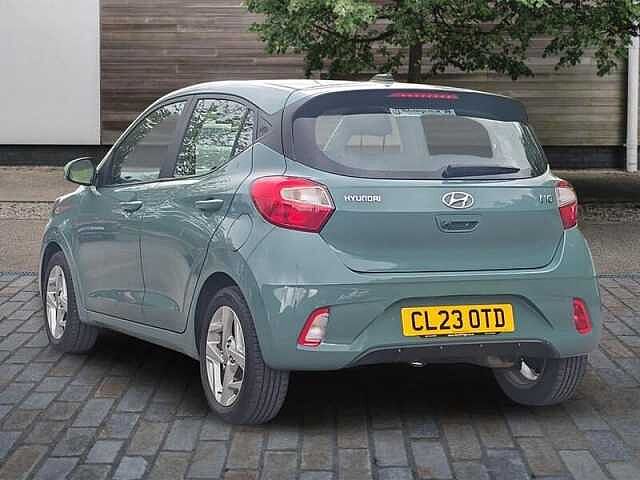Hyundai i10 1.0 SE Connect Hatchback 5dr Petrol Auto Euro 6 (s/s) (67 ps)