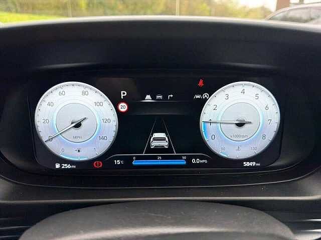 Hyundai BAYON 1.0 T-GDi Premium SUV 5dr Petrol DCT Euro 6 (s/s) (100 ps)