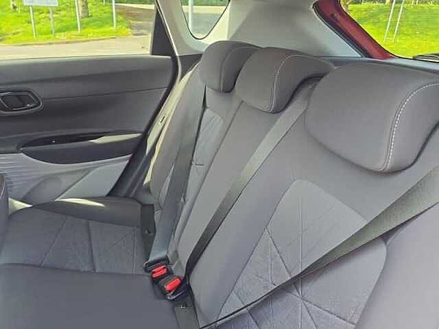 Hyundai BAYON 1.0 T-GDi MHEV Ultimate DCT Euro 6 (s/s) 5dr Red