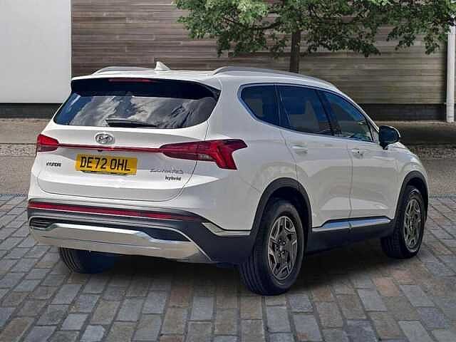 Hyundai SANTA FE 1.6 h T-GDi Premium SUV 5dr Petrol Hybrid Auto Euro 6 (s/s) (230 ps) White